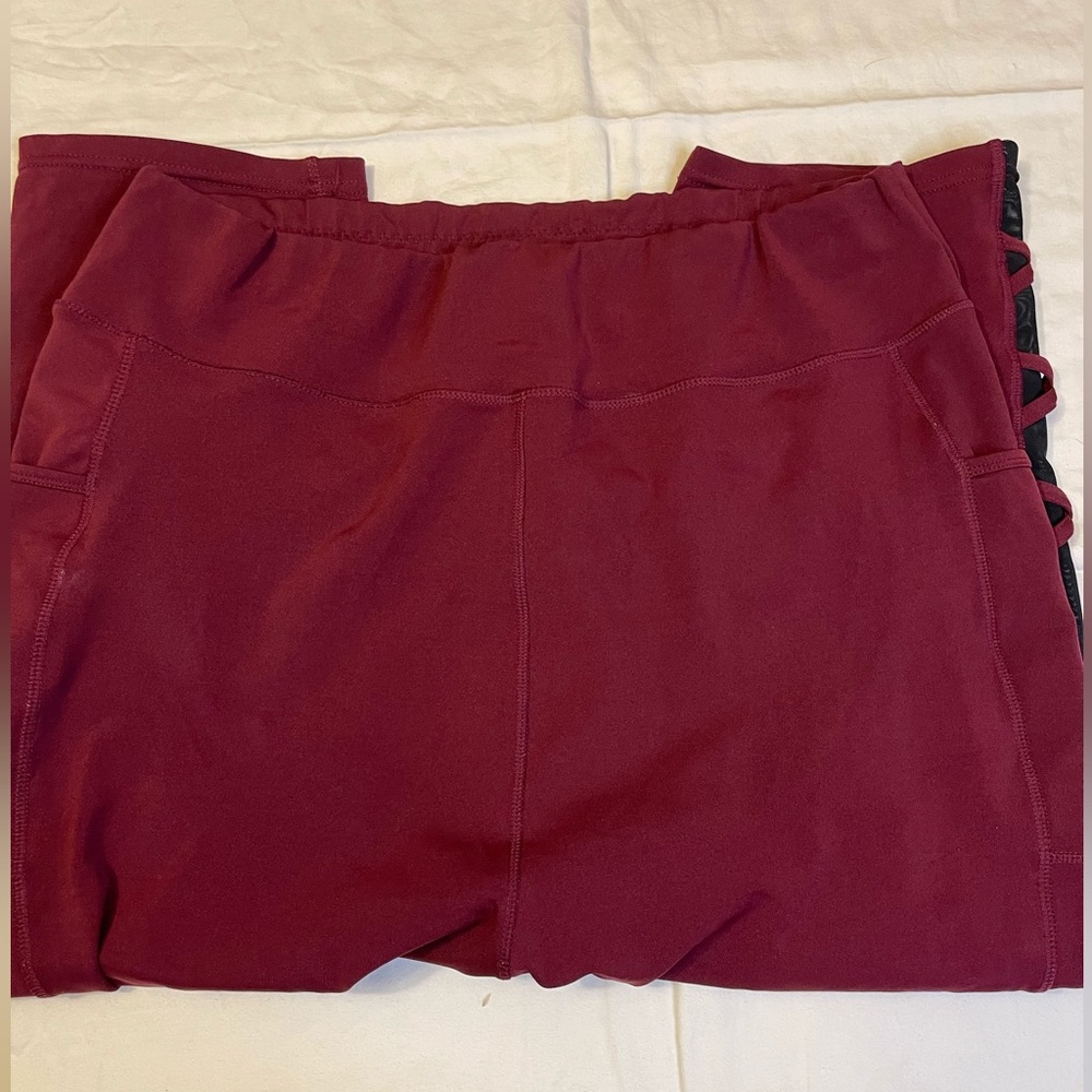 Pop fit capris